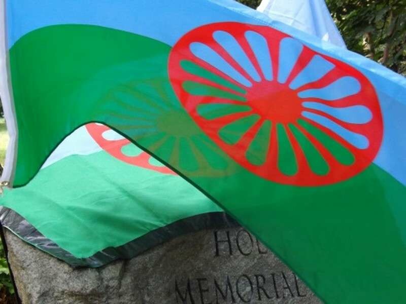 Romani flags at the Holocaust Memorial Gardens, Hyde Park, London on August 2nd Roma Holocaust Remembrance Day © free please credit TT/Mike Doherty