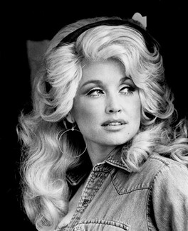 Dolly Parton the Legend - A tribute by Dee Cooper