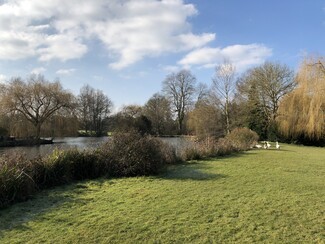 Land and Lakes Shamley green