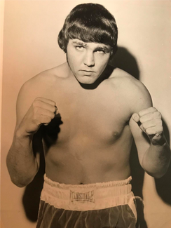 Big Les: Les Stevens retired from professional boxing in 1979, finishing with 23 wins and just five defeats. He became an iconic figure as the man in the corner at Pinewood Starr, the trainer of champions.