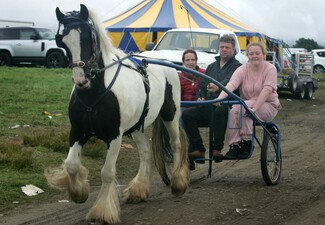 5 Drive2 Survive Co-Chair Jake Bowers with Sherrie Smith and her daughter Ruby as they head down Fair Hill into the rest of Appleby Fair to spread the word © Huw Powell