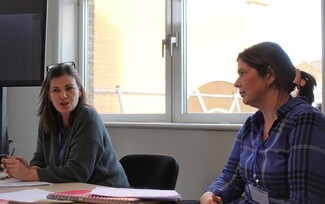 “Non-formal education” seminar, Eilidh Mcleod (left) and Chantelle Watson (right) © Liza Mortimer