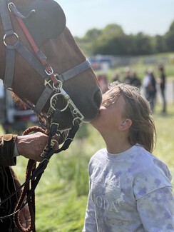 Rising Star Award winner Tiegan and Smoking Sally