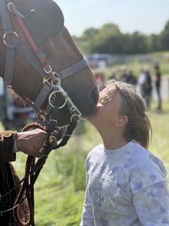 Rising    Star Award winner Tiegan and Smoking Sally