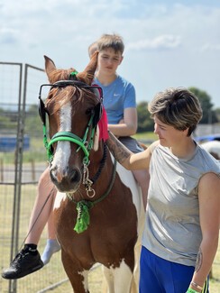 Shanny with Smartie who won a Returning Winner rosette