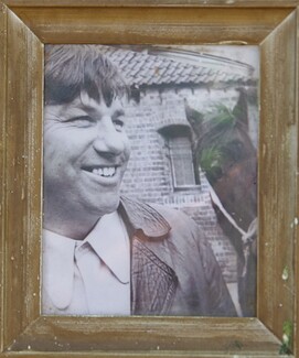 7)	Photo of the late Tony Port (there are 2 of them always taken to the fair)