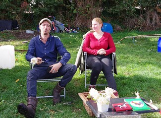 Luke Fox & Izzie - Luke is making wooden flowers, they travelled horse drawn to the fair